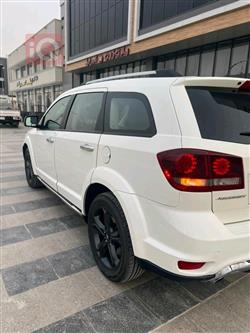 دودج جورني
